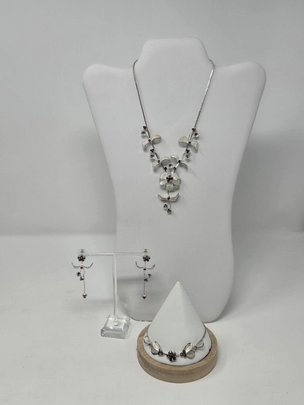 CHRISTINA COLLECTION FULL PARURE SILVER  PURPLE RHINESTONE FLOWERS WOMEN JEWELRY